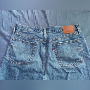 Levi’s 501 Ripped Cropped Jeans